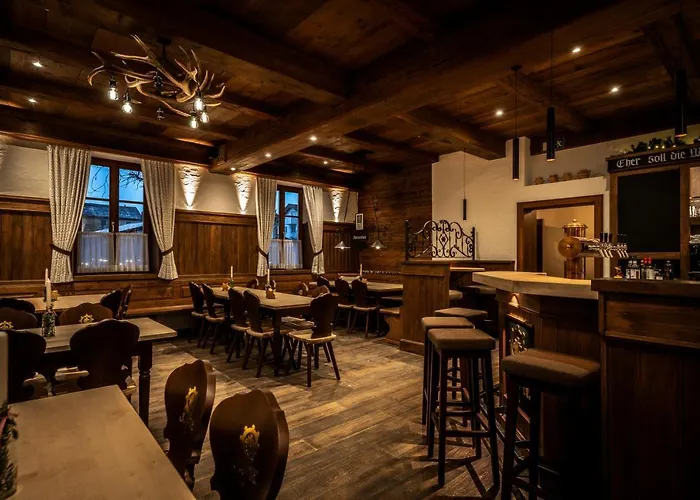 Hotel Fischerwirt 3*