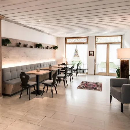Hotel Fischerwirt 3*