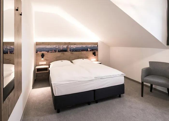 Otel Fischerwirt Ismaning